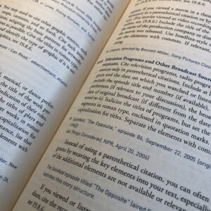 参考文献の書き方をマスターするためのポイントは？